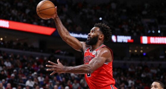 clutch playoff two way player